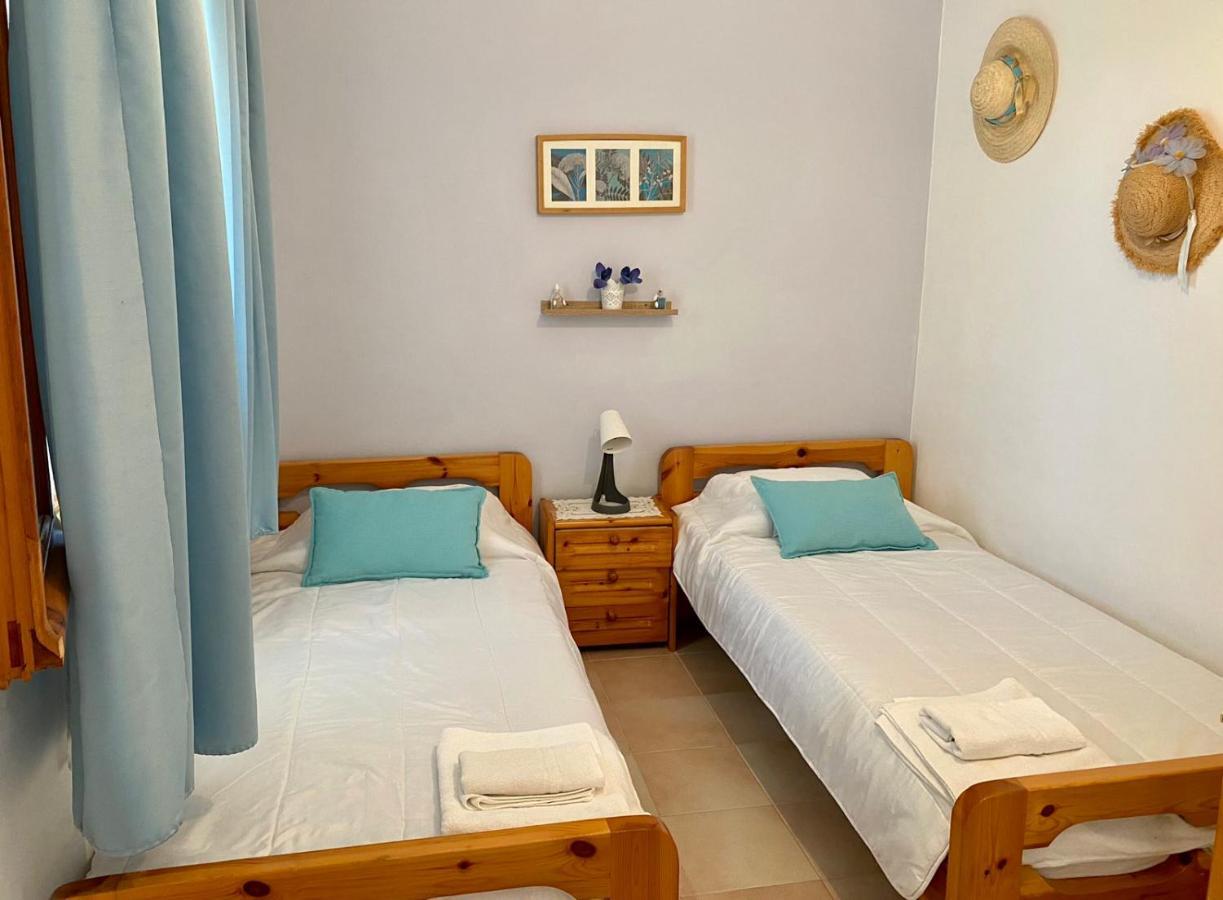 Pitsa'S Rooms Tsonia Екстериор снимка